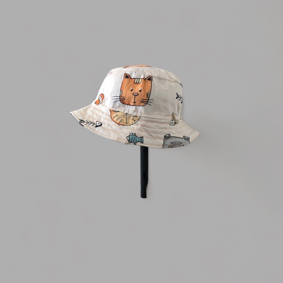 NWOT HANDMADE REVERSIBLE Cotton Bucket Hat Japanese character cats 19-20.5” - Picture 4 of 8